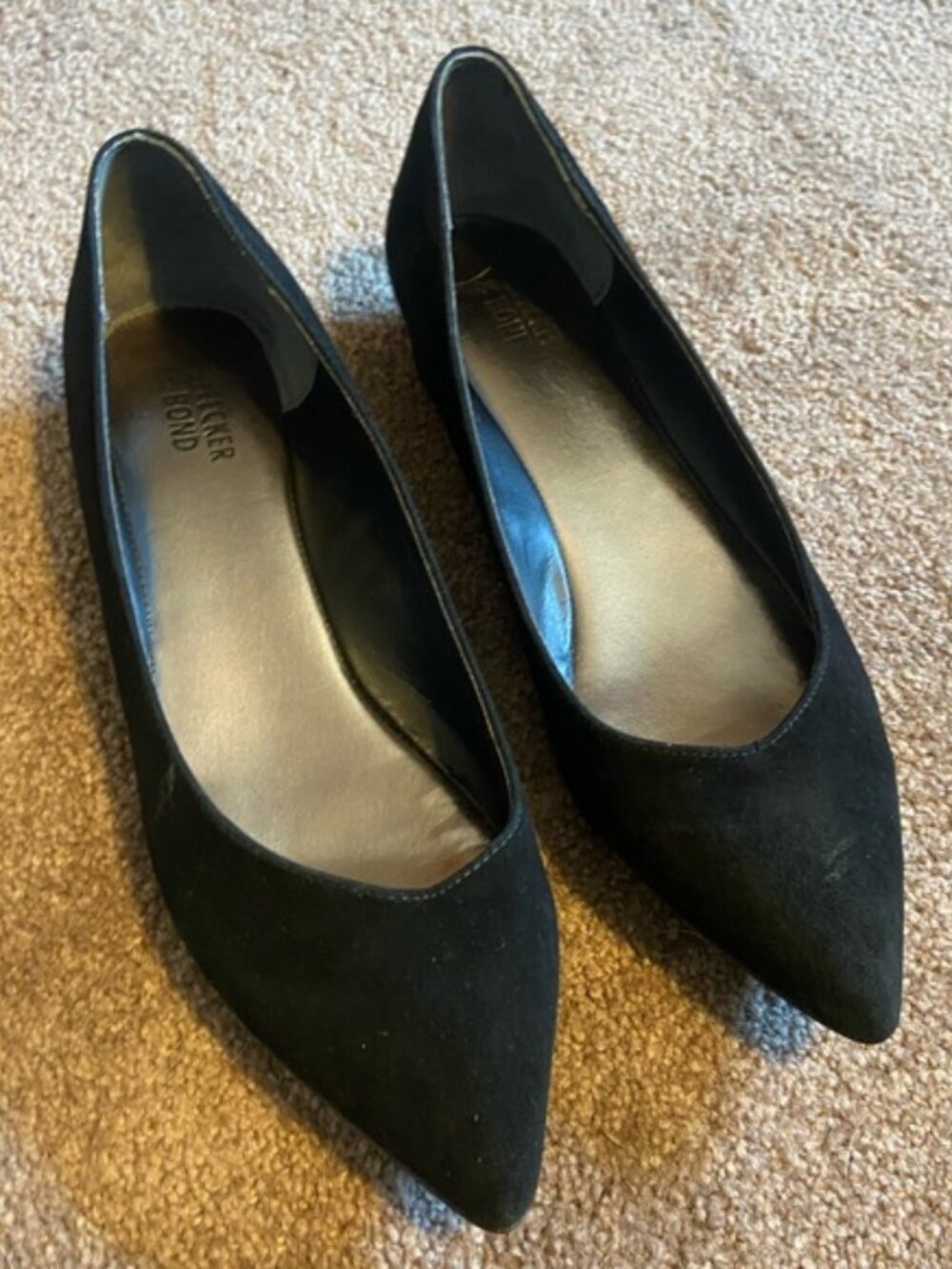 Bleecker & Bond Black Suede Pointed Toe Audrey Ballet Flat Shoes Women's Size 8